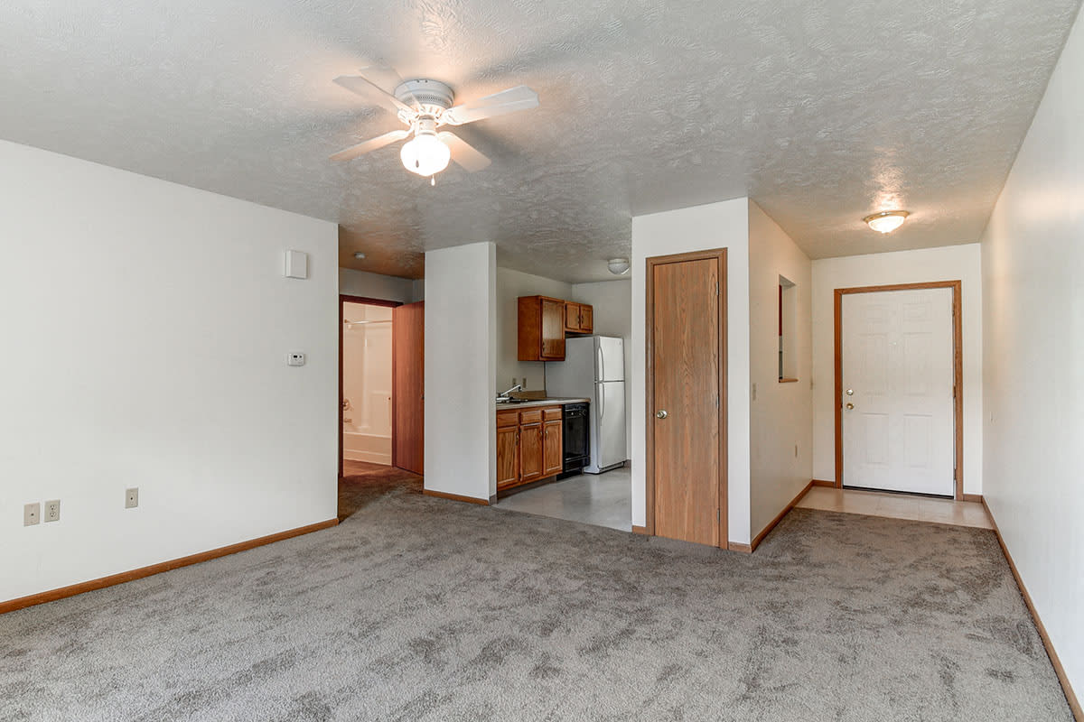 Photos and Video of Oakmont Greene I in Mt. Hope, WV